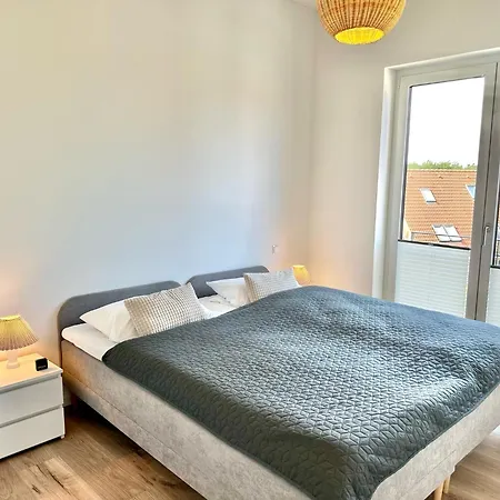 2907 - Strandwiese 3 *